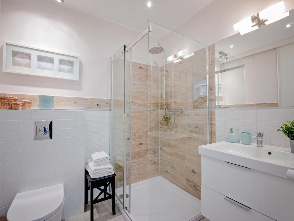 Apartamenty Homely Place Casa Verona - Stary Rynek - Parking Poznań Esterno foto