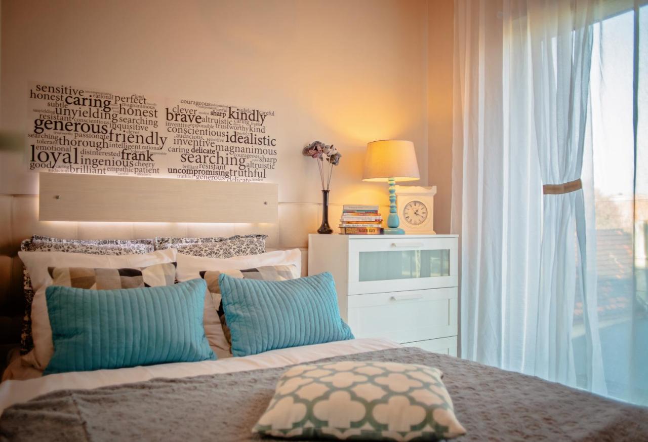 Apartamenty Homely Place Casa Verona - Stary Rynek - Parking Poznań Esterno foto